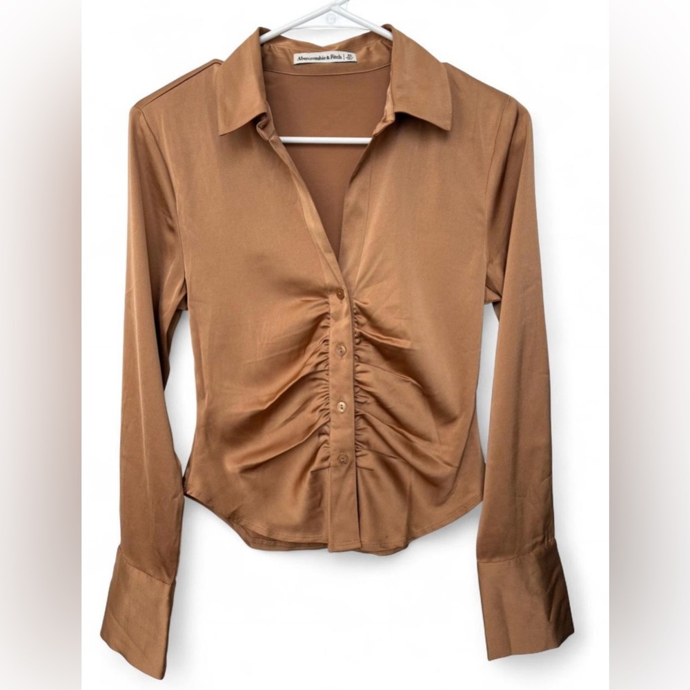 Women's Abercrombie and Fitch Bronze Satin Ruched Button Down‎ Blouse Size XS